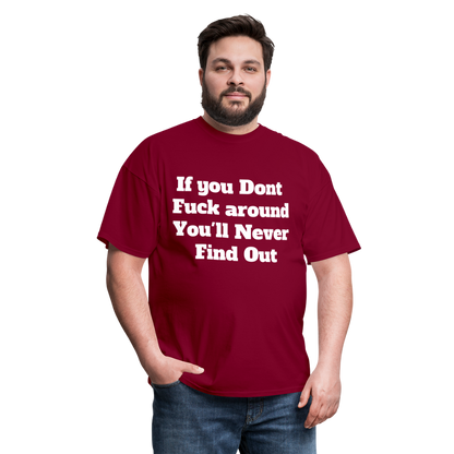 Unisex Classic T-Shirt - burgundy